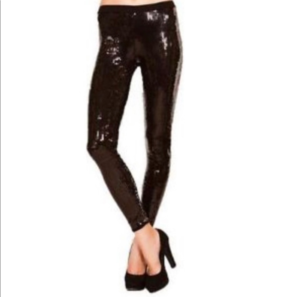 CrossOver I Black Sequin Skinny Leggings Sz M